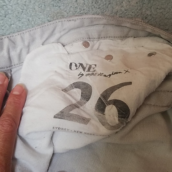 One Teaspoon Ice Grey Trashed Freebirds size 26 - Picture 11 of 11